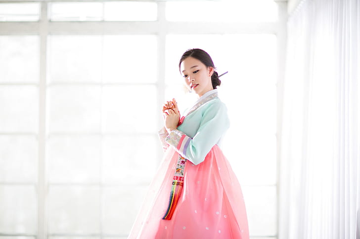 Unveiling the Allure of Korean dress style female